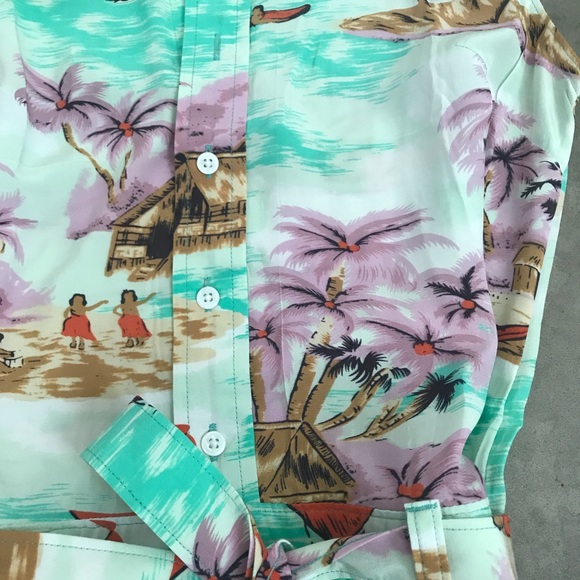 NEW Levi’s Molly printed sleeveless romper! - Picture 7 of 10